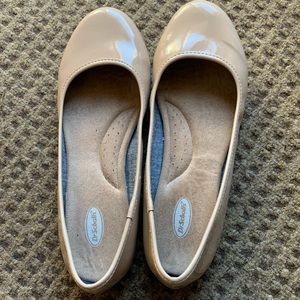 Beige flats